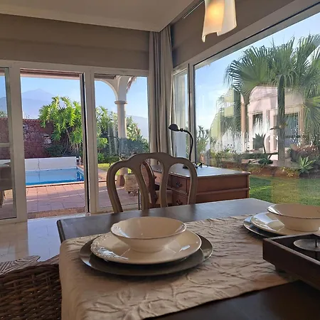 Villa Gecko
